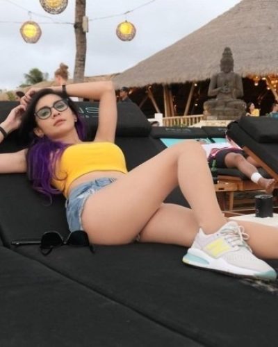 Call Girls in Karachi